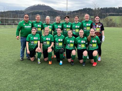 Frauenfussballteam-FB 2 Mannschaft 1